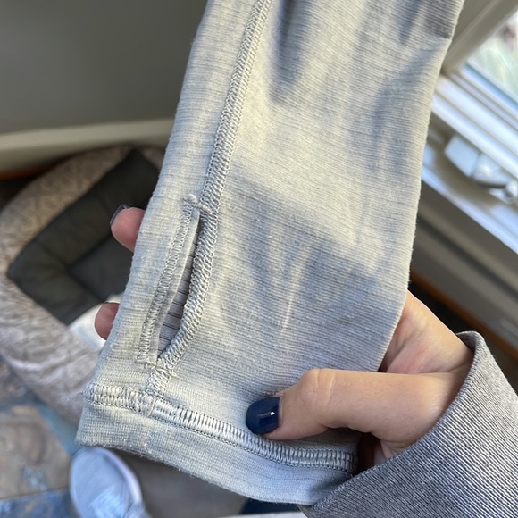 Lululemon Intensi-Tee Long Sleeve - Picture 8 of 9